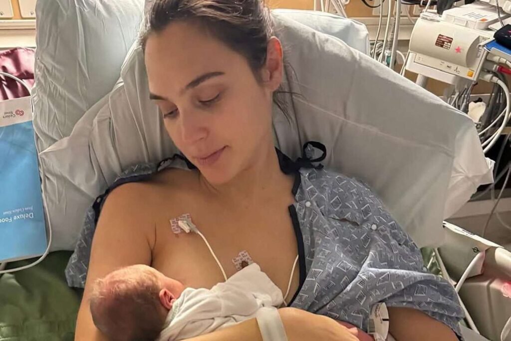 Gal Gadot Reveals She Had a ‘Massive Blood Clot’ in Her Brain During Pregnancy