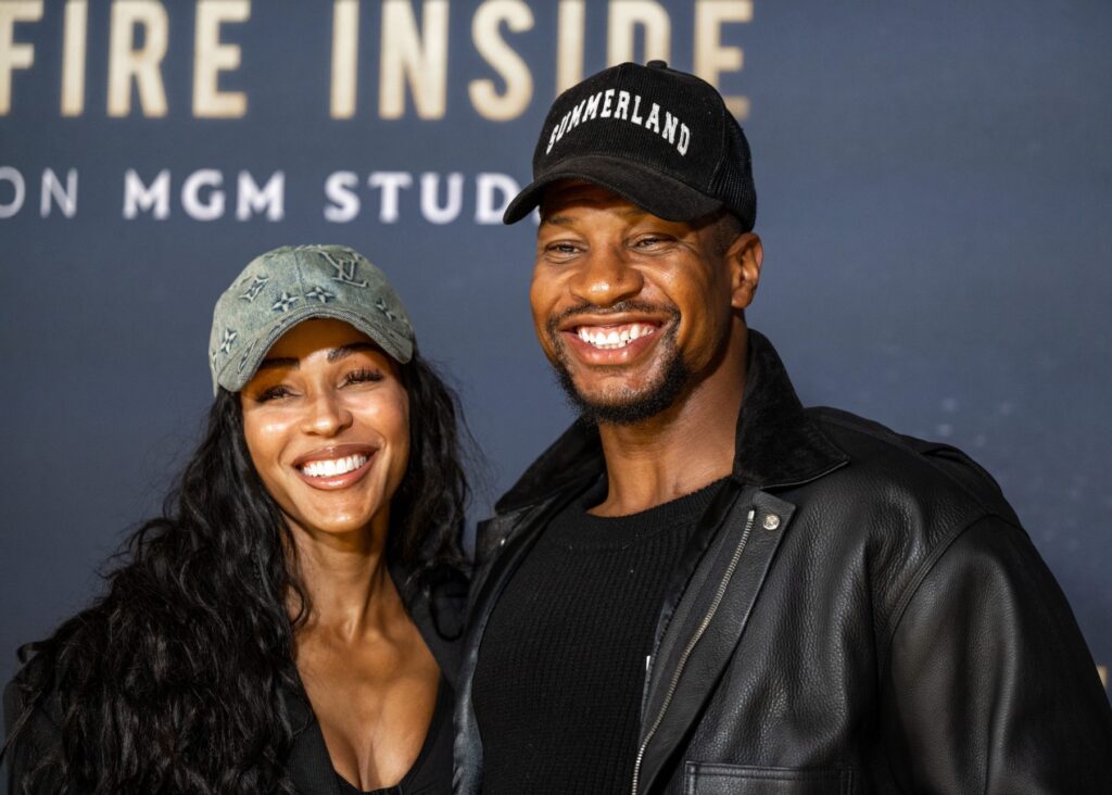 Jonathan Majors & Meagan Good Go Viral With THESE Ab Photos