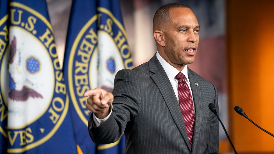 Jeffries presses Biden to issue more pardons before leaving office