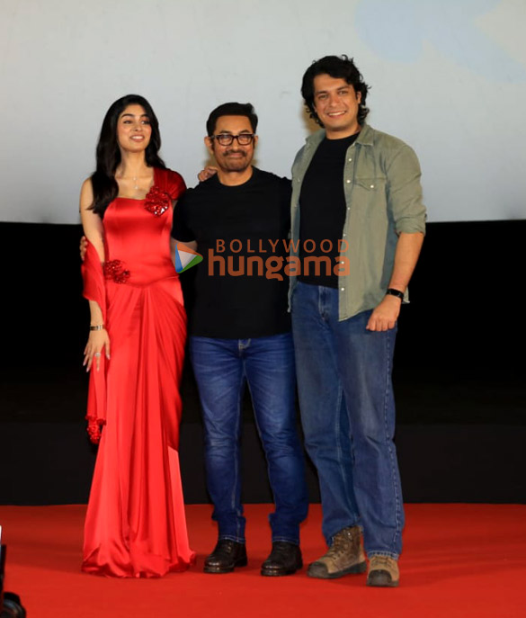 Photos: Aamir Khan, Junaid Khan, Khushi Kapoor, Advait Chandan and others snapped at the trailer launch of Loveyapa | Parties & Events