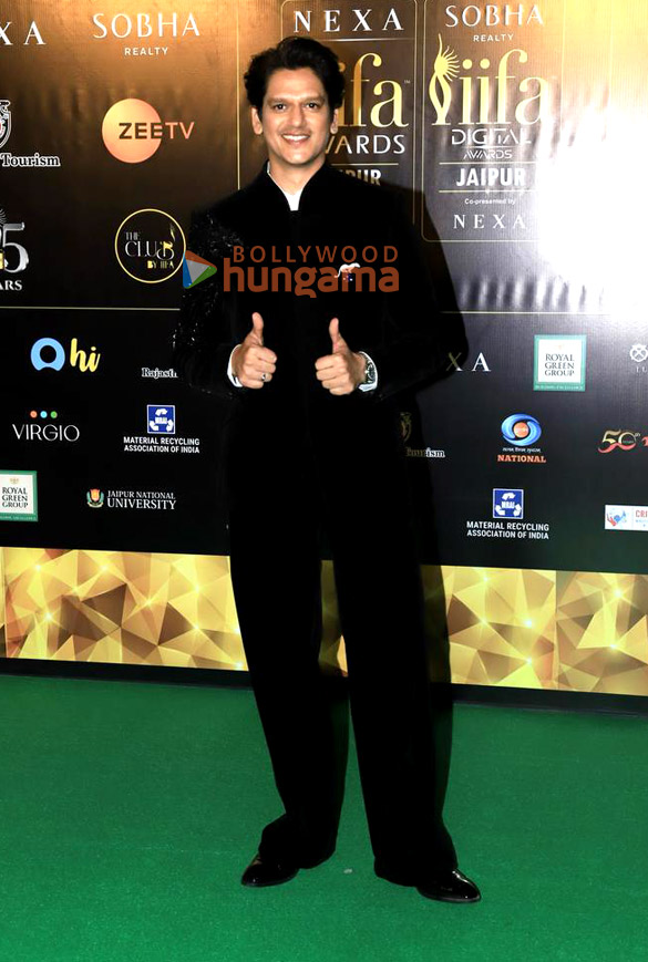 Photos: Vijay Varma, Aparshakti Khurana, Abhishek Banerjee and others grace the green carpet of IIFA Awards 2025 | Parties & Events