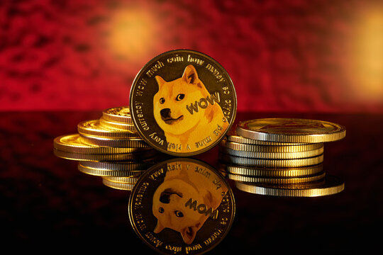 Dogecoin Flashes Multiple Bullish Flags All Pointing To $1