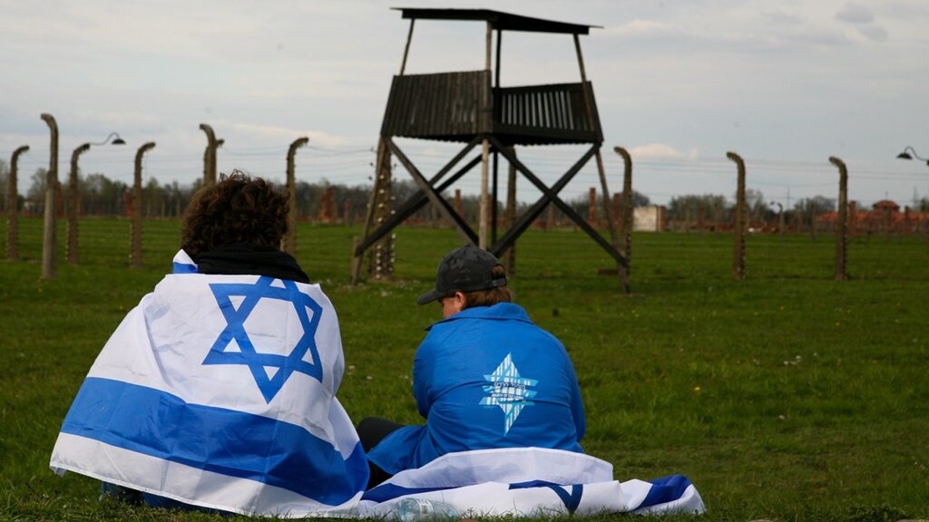 Israel comes to standstill as nation marks Holocaust Memorial Day