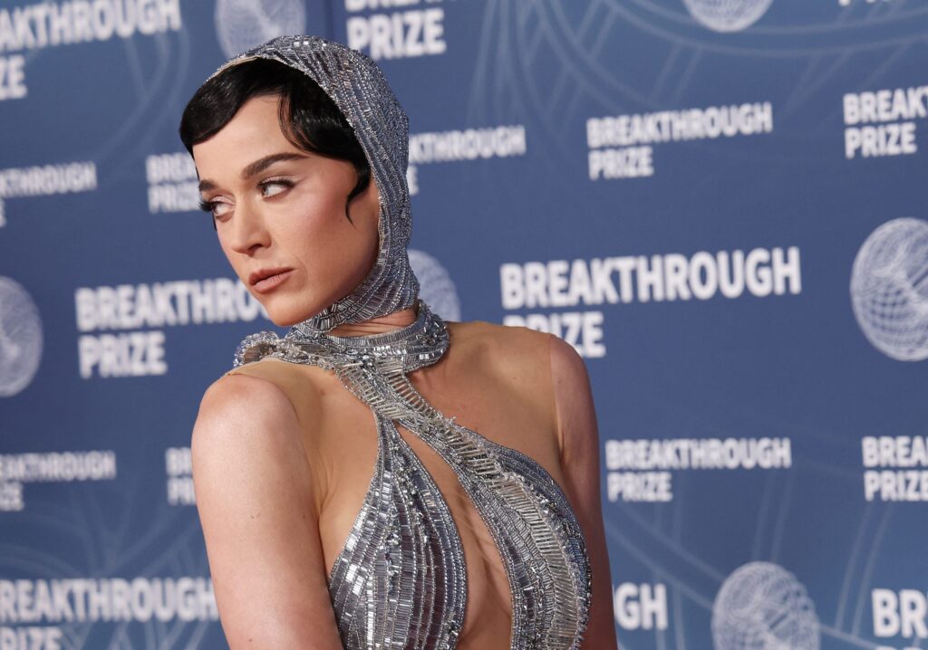 Martha Stewart Becomes Latest Celeb to Roast Katy Perry’s Space Shenanigans