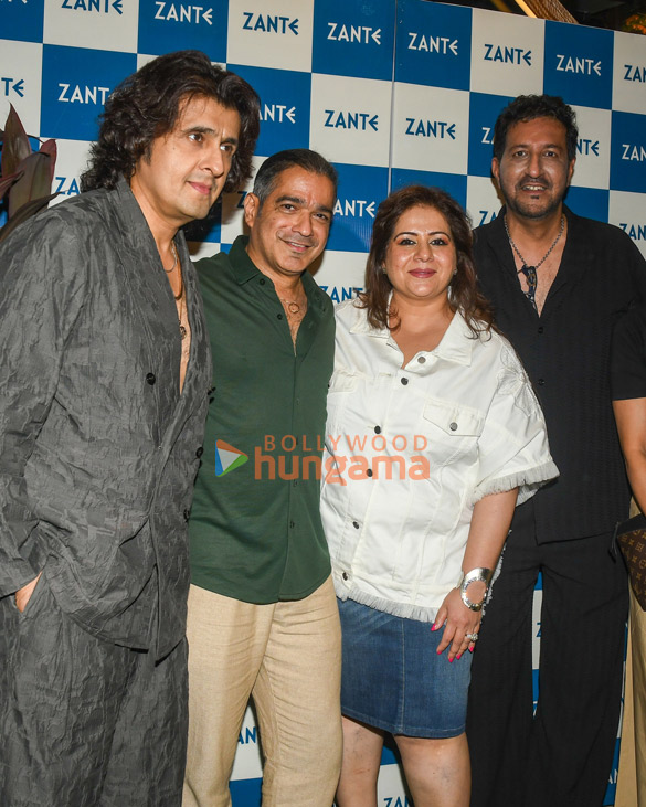 Photos: Sonu Nigam, Bhagyashree, Shilpa Shetty Kundra, Raj Kundra, Shamita Shetty and others were snapped at Karan Bawa’s Baisakhi Sundowner | Parties & Events