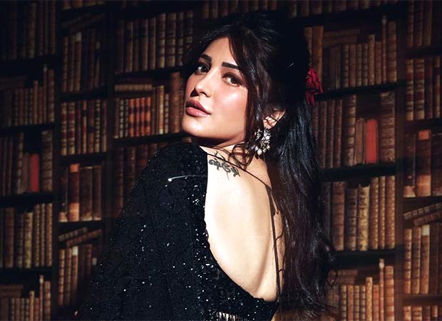 Shruti Haasan remembers her first campaign; shares this unrecognizable photo : Bollywood News