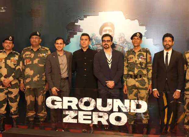 Emraan Hashmi, Farhan Akhtar walk the Red Carpet with BSF Jawans at Ground Zero premiere in Kashmir : Bollywood News