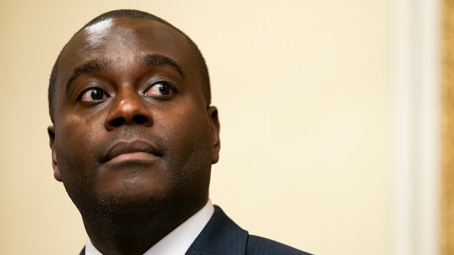 House Democrat blasts tariffs reversals: ‘Chaos and confusion isn’t good for anybody’