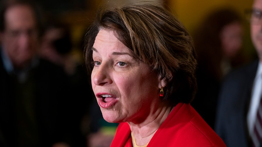 Klobuchar: There’s a reason we have an independent Fed
