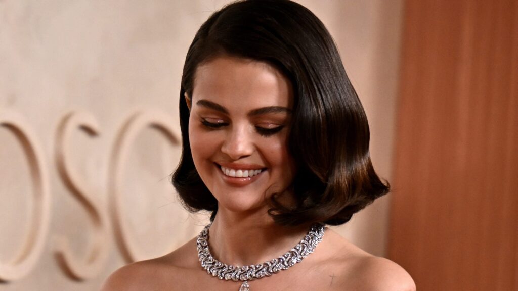 Selena Gomez Supports Hailey Bieber After Justin’s Insults