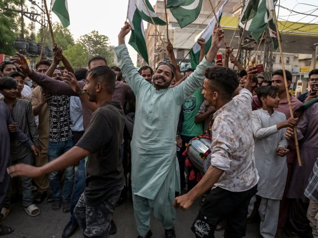 India and Pakistan agree to an immediate ceasefire after days of escalation | Conflict News