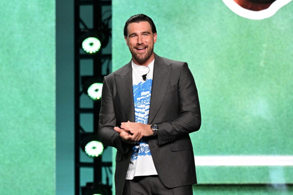 Travis Kelce Rocks Wedding Cake T-Shirt on Red Carpet; Taylor Swift Fans Jump to Obvious Conclusion