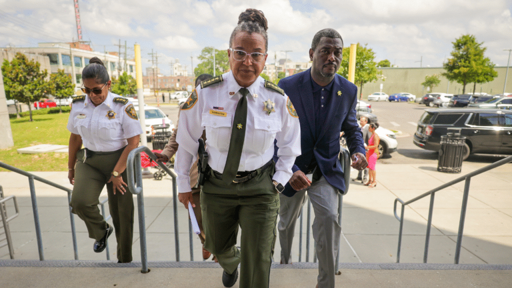 Democrat lawmakers call for Orleans Parish Sheriff to resign after 10 inmates escape
