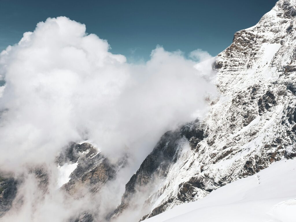 Avalanche Shatters Record With 20M Transactions
